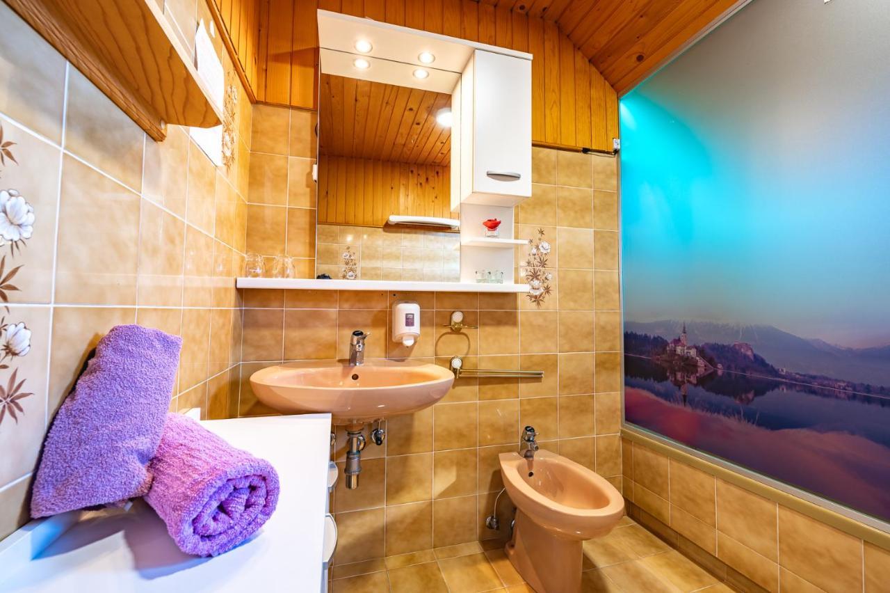 Farm Stay Trlej Begunje na Gorenjskem Exteriér fotografie